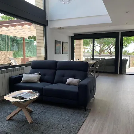 Holiday home Casa Primera Linea De Mar En Cambrils