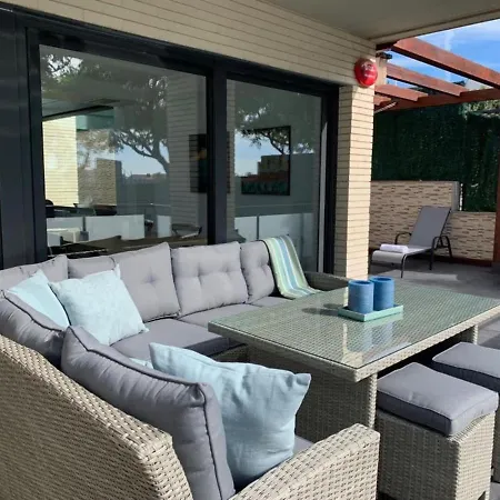 Casa Primera Linea De Mar En Holiday home Cambrils